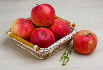 Few apples
