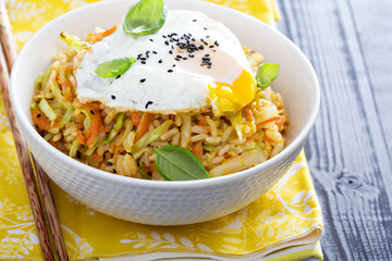 Fried rice with cabbage and carrot