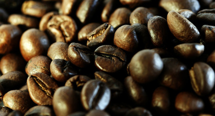 Fragrant fried coffee beans