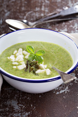 Roasted asparagus and pea soup