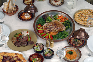 ramadan table in restaurant