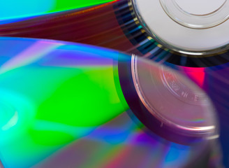 CD und DVD Stapel mit Spektrum