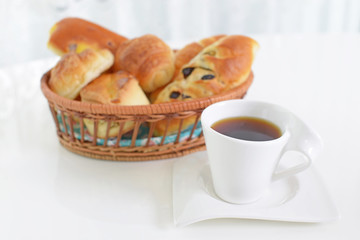 おいしそうな珈琲とパン