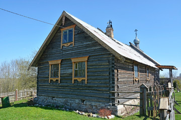 Fototapeta na wymiar Old wooden church in Staraya Ladoga town