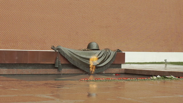 Eternal Flame - Tomb Of The Unknown Soldier. Moscow