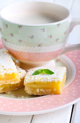 Tangy lemon squares