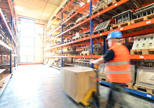 Lagerhaus und Transport // shipping and storage of industrial goods 