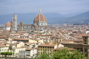 Fototapeta na wymiar The beautiful viewpoint in Florence (Italy), Piazzale Michelangelo, La Cattedrale di Santa Maria del Fiore