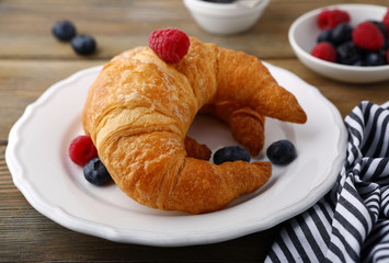 croissant and berries