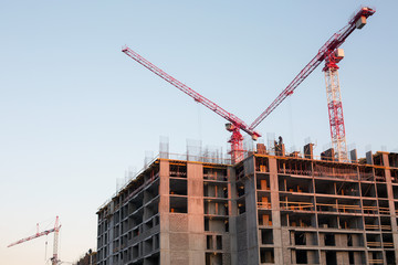 Industrial construction cranes