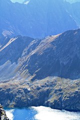 Szlak na Koprowy Wierch widziany z Mięguszowieckiej Przełęczy pod Chłopkiem