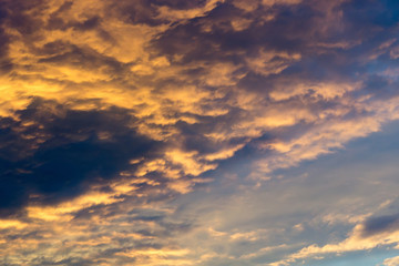 Obraz premium Sunset Sky with Clouds