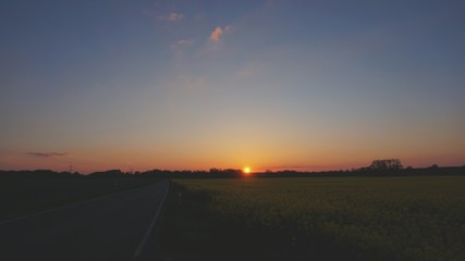 Romantischer Sonnenuntergang