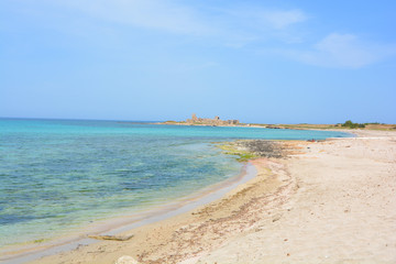 Fototapeta na wymiar spiaggia di trapani sicilia
