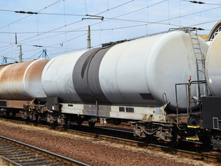Fototapeta na wymiar Oil tanker railway carriages at the station