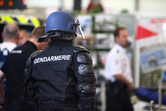 Tenue d'intervention de la gendarmerie