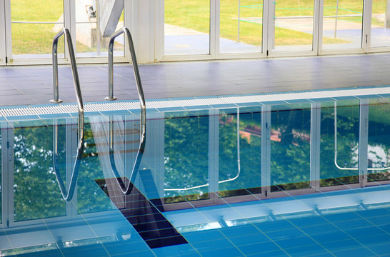 piscina escalera interior 8388-f15