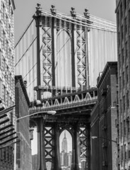Naklejka premium Piękny widok na most Manhattan