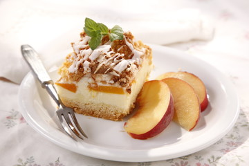 cake with peaches