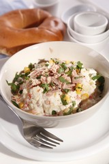 Salad with tuna 