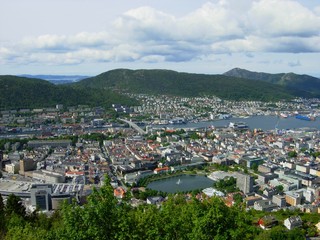 Fototapeta na wymiar Panorama of Bergen (Norway)
