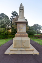 Fototapeta na wymiar Queen Victoria Statue