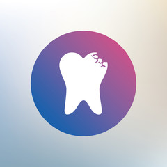 Broken tooth sign icon. Dental care symbol.