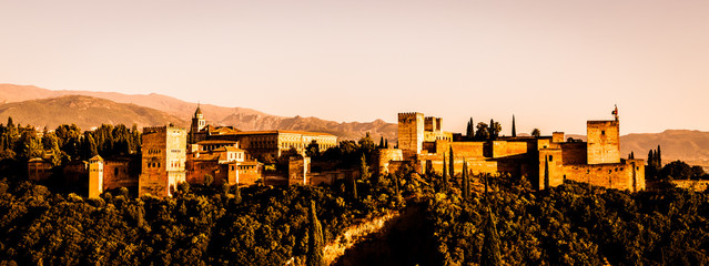 Alhambra in Granada - Spain - obrazy, fototapety, plakaty