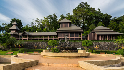 Rattana Rung San Palace