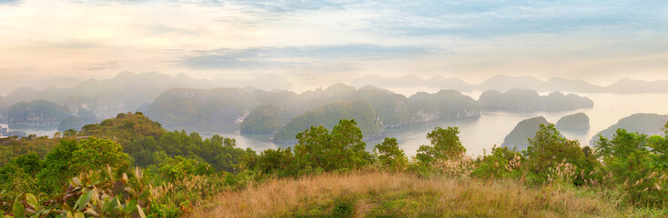 Viewpoint panorama of Halong Bay