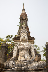 Fototapeta premium Sukhothai - Historischer Park - Wat Traphang Ngoen 