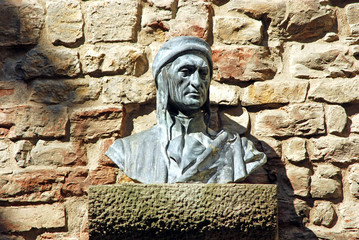 Bust of Dante in an alley in Florence - Tuscany - Italy