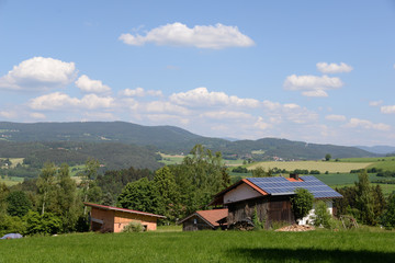 Fototapeta na wymiar Gebäude bei Viechtach