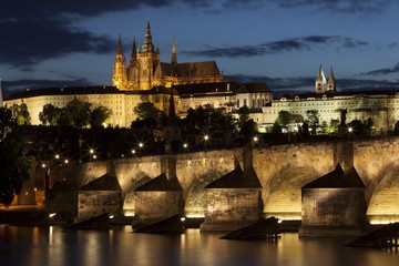 Obraz premium Historic Charles Bridge in Prague, Czech Republic