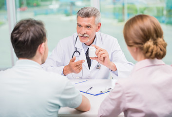 Obraz premium Doctor and patient