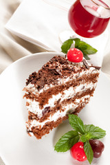 Fetta di torta foresta nera