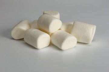 marshmallows white