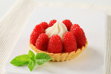 Raspberry tart
