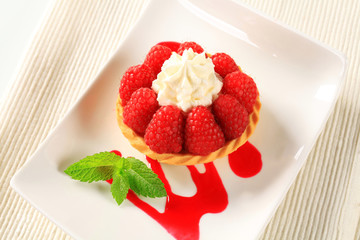 Raspberry tart