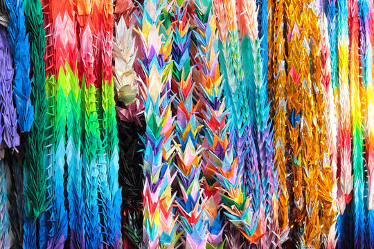 千羽鶴 Images – Browse 794 Stock Photos, Vectors, and Video