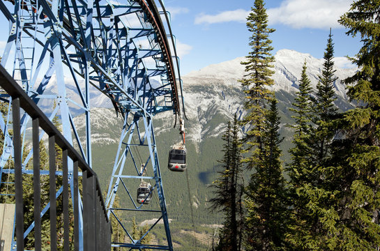 Cable Car Ride To Sulphur Mountain Banff Alberta