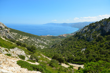 Fototapeta na wymiar Picturesque view of sea and mountains, coast of the Tyrrhenian S