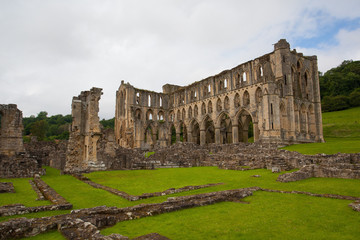 Fototapeta na wymiar Ruins of famous Riveaulx Abbey