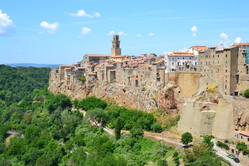 Pitigliano