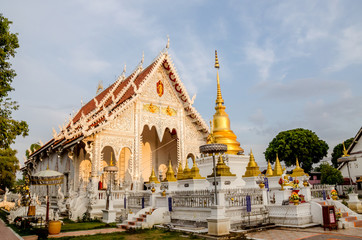 Fototapeta premium Buddist temple in Lampang, Thailand
