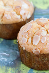 almond muffin