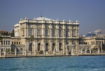 Fototapeta na wymiar Dolmabahce Palace in Istanbul. Turkey