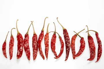 Papier Peint photo Lavable Herbes Chilli red dried pepper isolated on white background