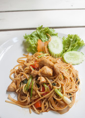 spaghetti with Thai-style sauce with Chicken