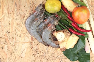 Shrimp and lemon, chilli, lemon grass, kaffir lime leaves for soup spicy